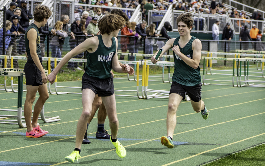 boys running